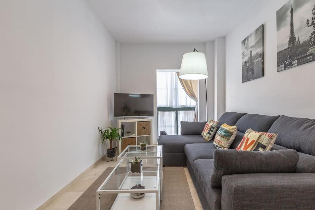 Apartamento Suite Centrico مالقة المظهر الخارجي الصورة